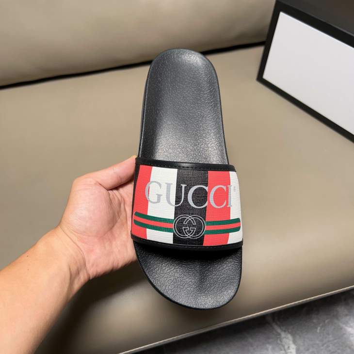 Picture of Gucci Slippers _SKUGuccisz38-45h08202670